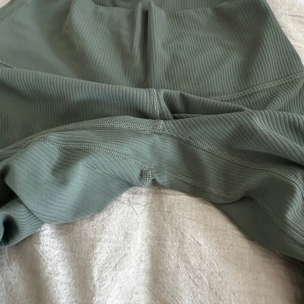 Lululemon Athletica Green Ribbed Align Leggings - Picture 6 of 6